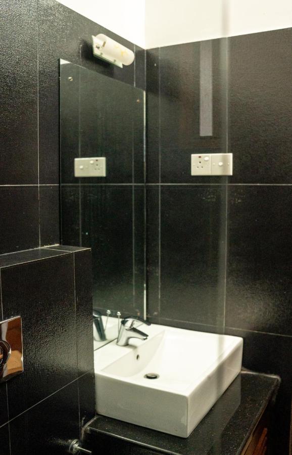 Battaramulla Boutique Villa Sri Jayewardenepura Kotte Εξωτερικό φωτογραφία
